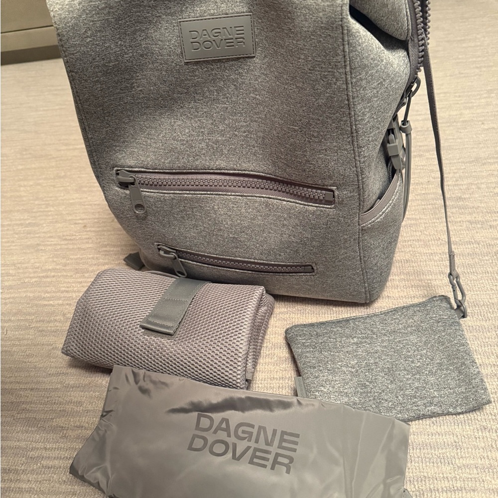 Dagne Dover Large Indi Neoprene Diaper Backpack - Never Used!